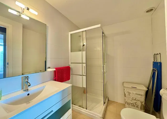 Apartsalou Lea * سالو